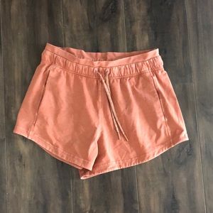 Lululemon shorts!